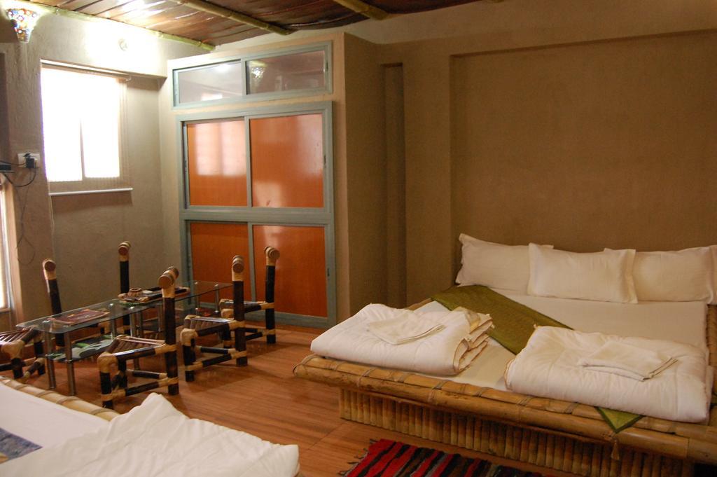 Shri Guest House Варанасі Номер фото