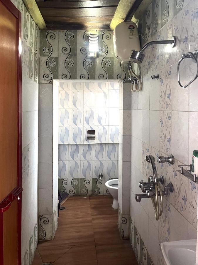Shri Guest House Варанасі Екстер'єр фото