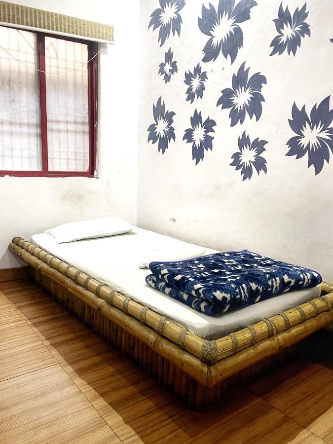 Shri Guest House Варанасі Екстер'єр фото