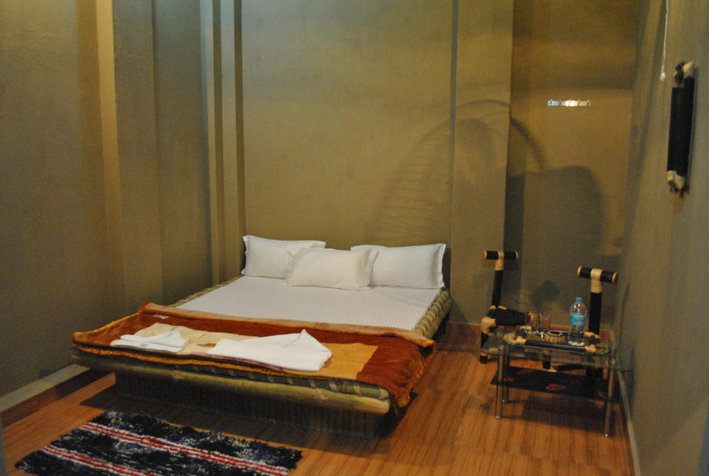 Shri Guest House Варанасі Номер фото