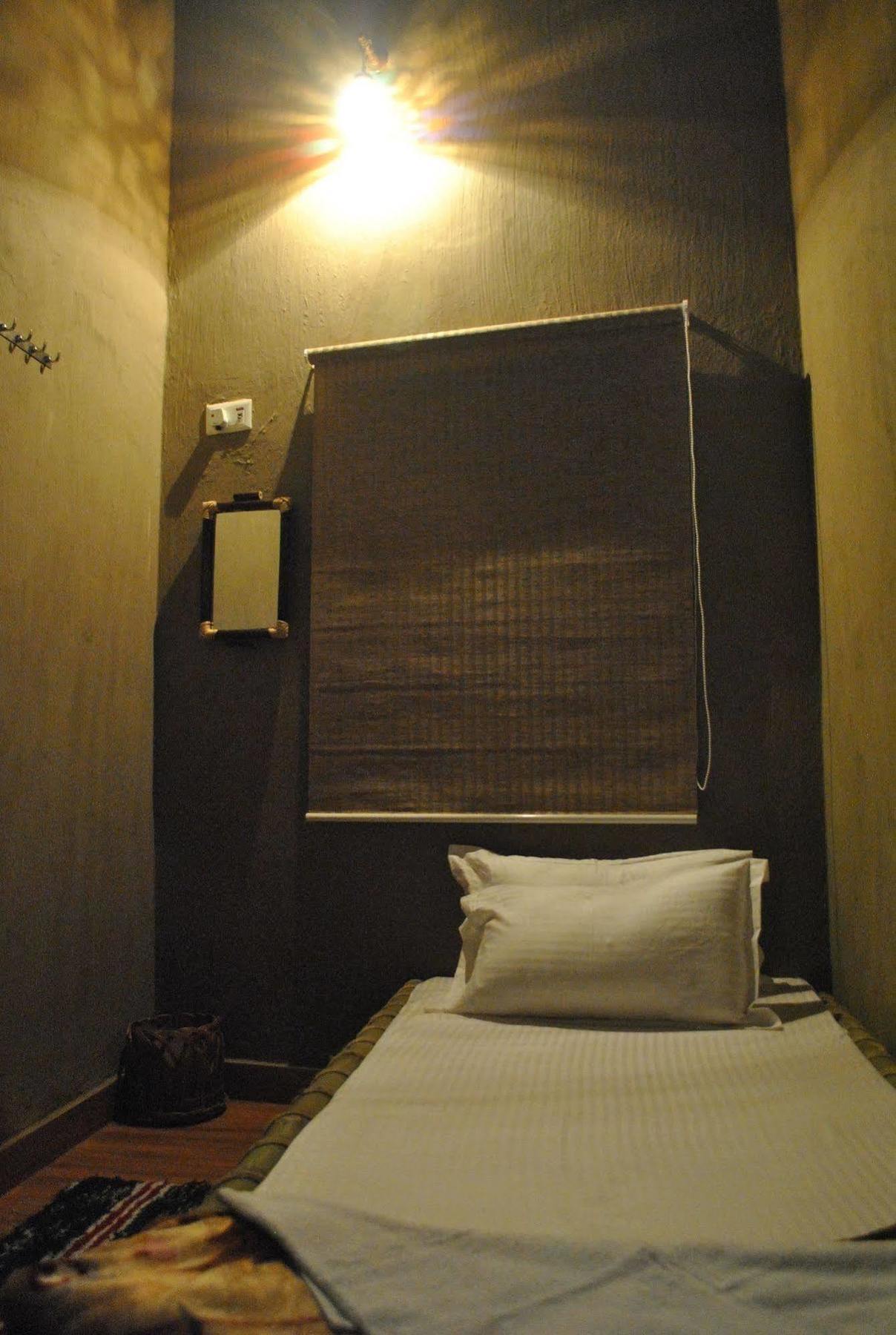 Shri Guest House Варанасі Екстер'єр фото