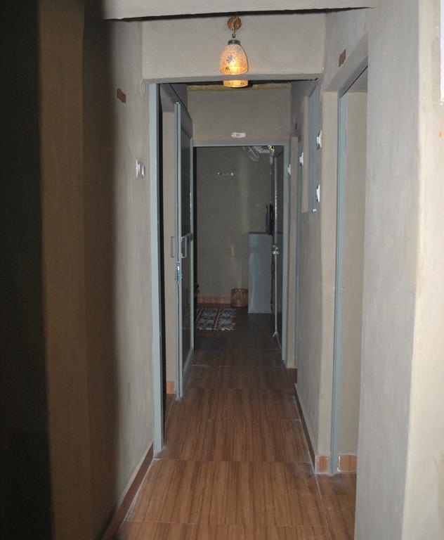 Shri Guest House Варанасі Екстер'єр фото